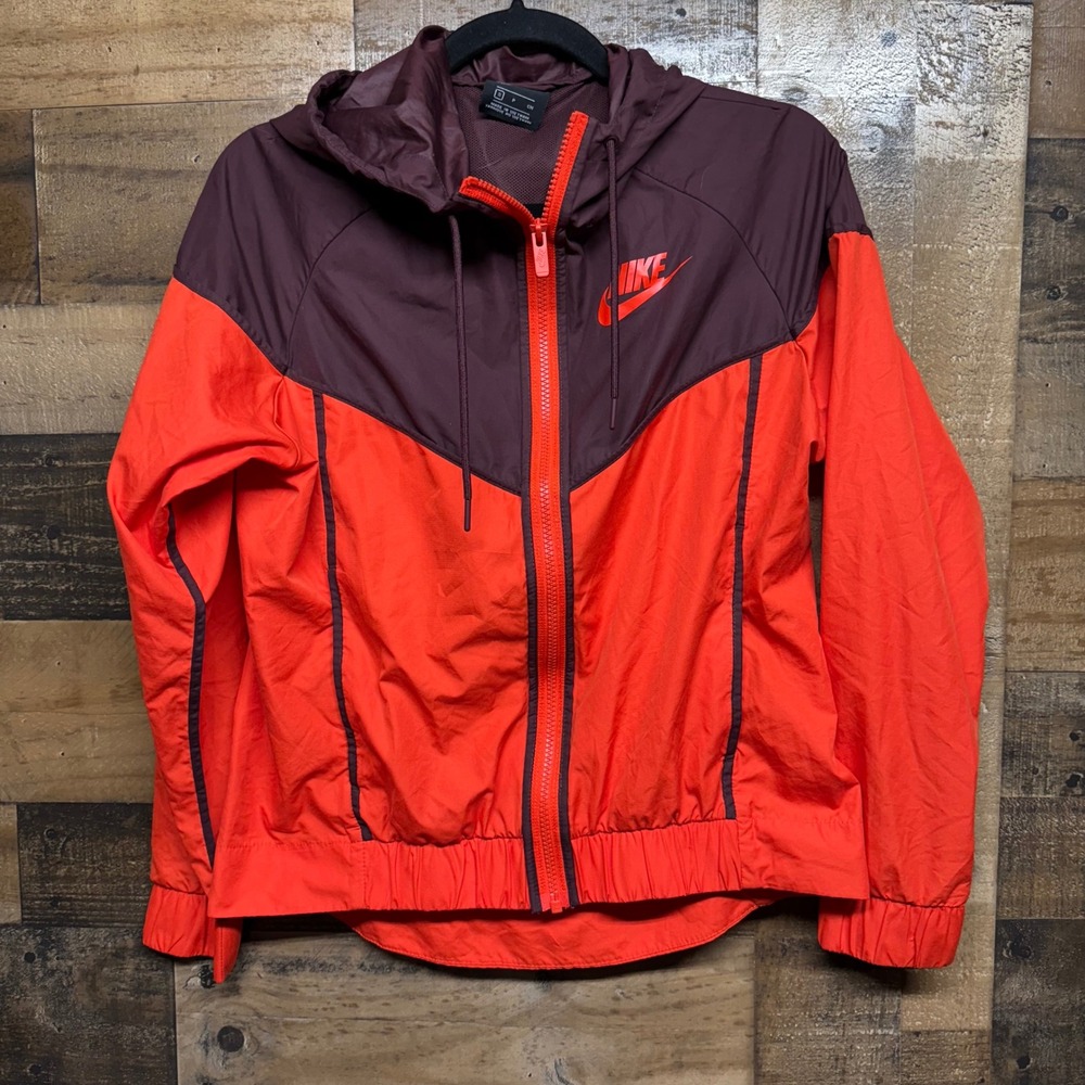Nike Windrunner Jacket Women's Small Red Orange Full Zip‎ Hooded Lightweight